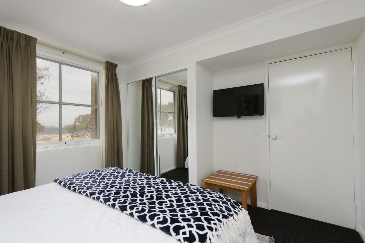 Hillarys Marina Apartment Перт Екстер'єр фото